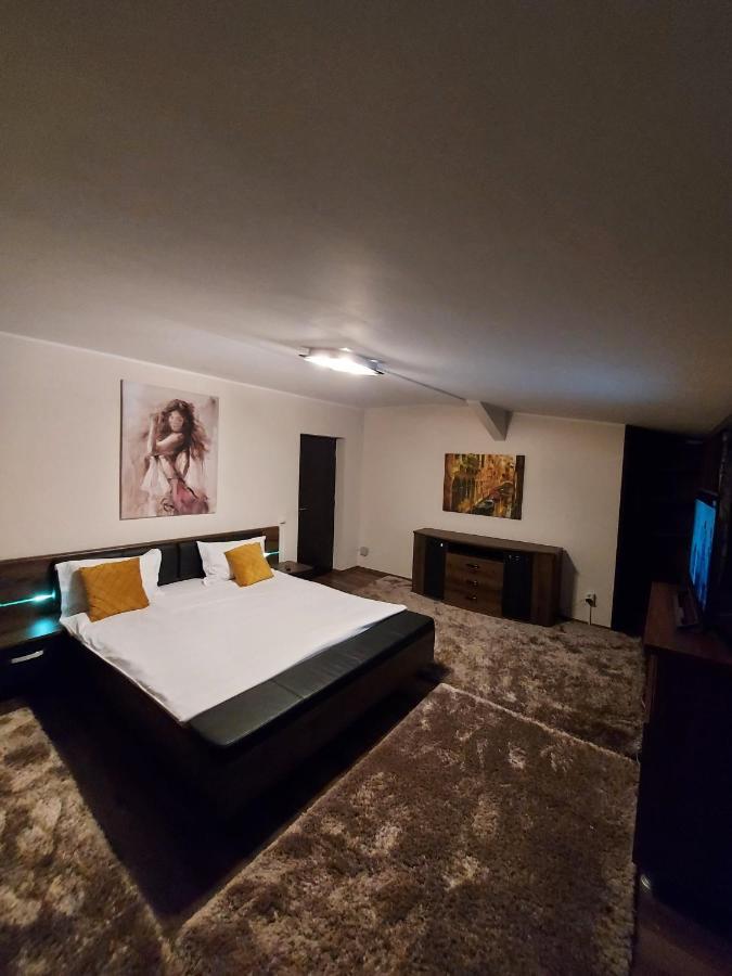 Jolie Suites Brăila Exterior foto